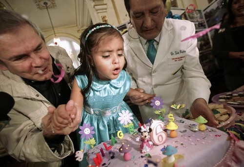 Peruvian 'Little Mermaid' celebrates 6th birthday