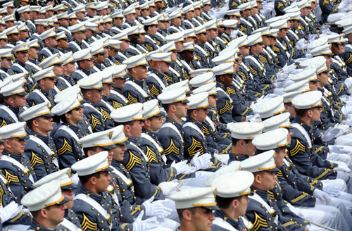 Obama addresses West Point graduation ceremony