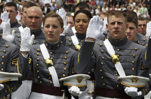 Obama addresses West Point graduation ceremony