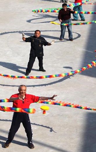 Traditional Kongzhu game held in E. China