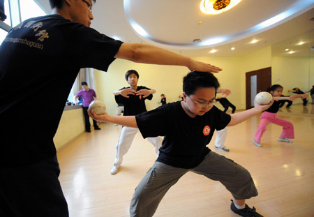 Self-protection Kung-fu vogue among children