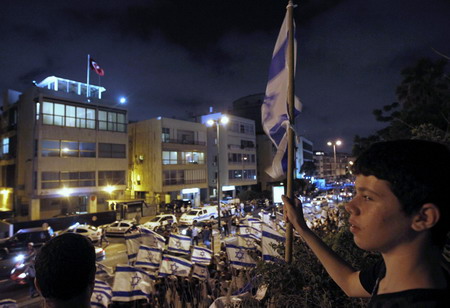 Israeli atrocity on flotilla sparks outcry