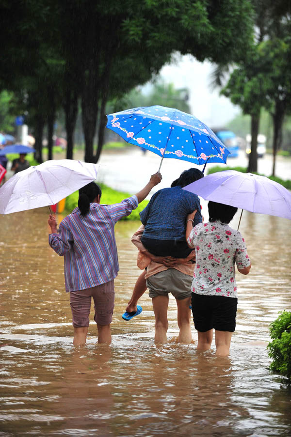 Heavy rains hit Guangxi