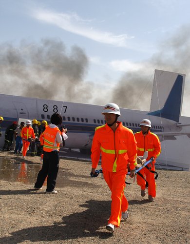 Emergency drill held in Xinjiang airport