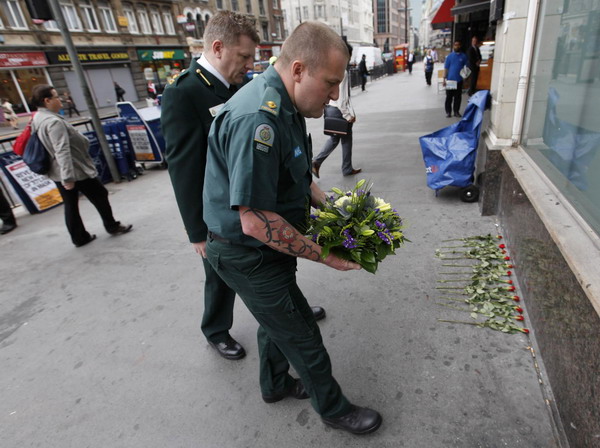 Britain marks 5th anniversary of terror attack