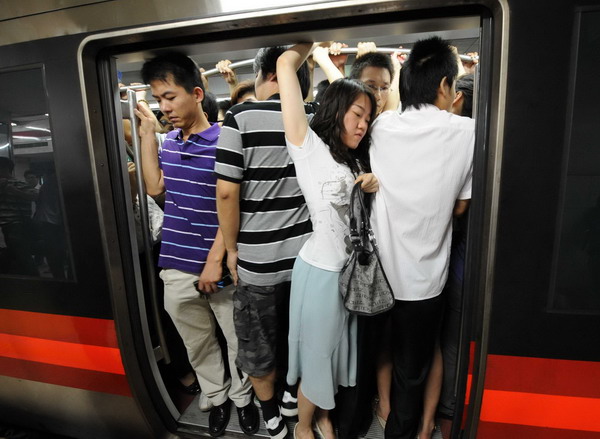 4.8m subway commuters every day in Beijing