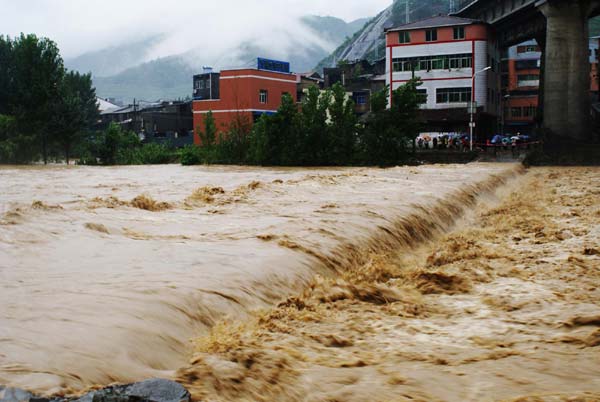 Floods leave 13 dead, 23 missing in SW China