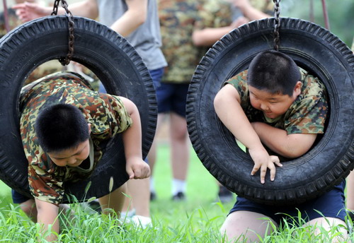 Chubby boys vie to be biggest weight loser