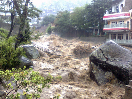 Deadly flooding to spread to southern Pakistan