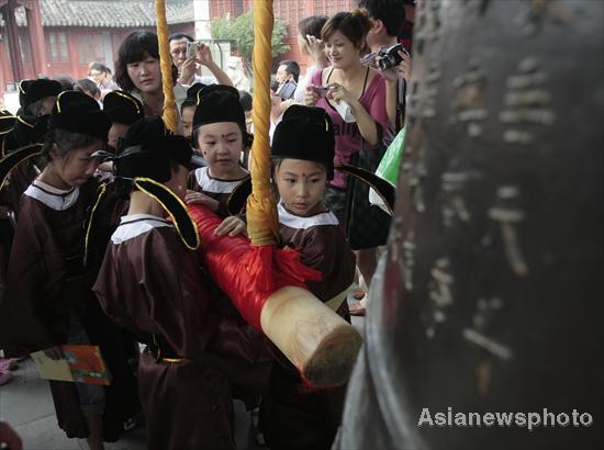 A Confucian ceremony for young learners