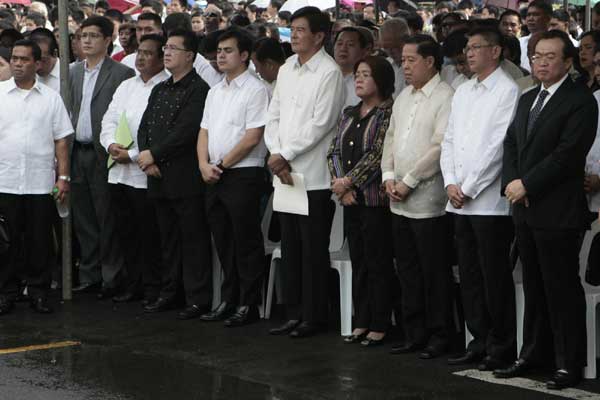 Memorial service for HK victims in the Philippines