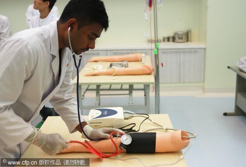 Medical interns from abroad get place to practice