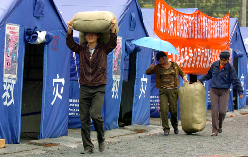 Life goes on in Zhouqu one month after disaster