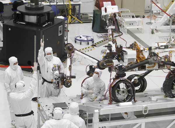 NASA's rover under tests before launched to Mars