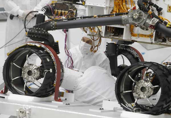 NASA's rover under tests before launched to Mars