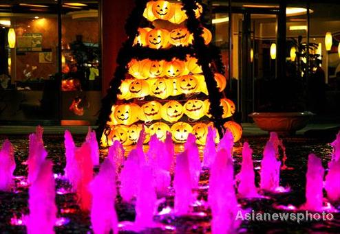 Shops light up for Halloween