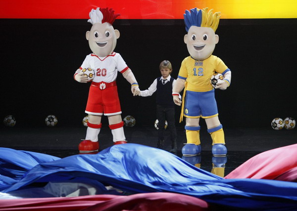 UEFA EURO 2012 mascots unveiled