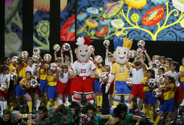 UEFA EURO 2012 mascots unveiled