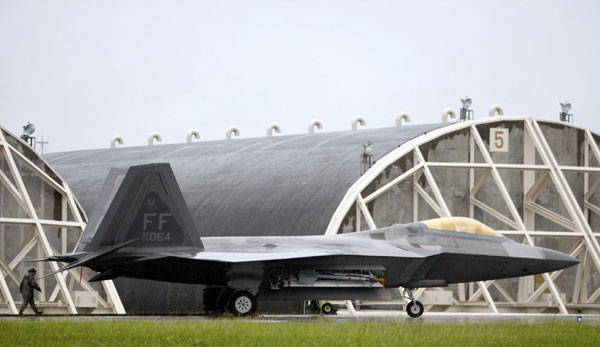 US Air Force stealth fighter missing in Alaska