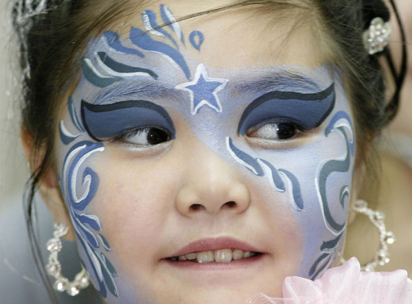 Children beauty contest for Chirstmas in Russia