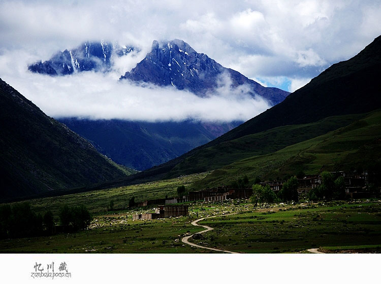 Jambhala: Tibet Buddhism influences photography