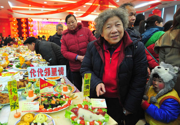 8,000 dishes for a grand family feast