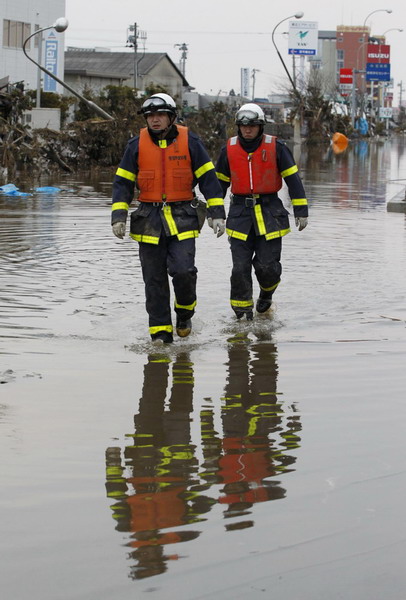 In pictures: Japan quake aftermath