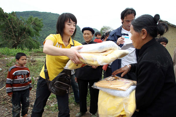 Heavy rainstorm damages houses in SW China