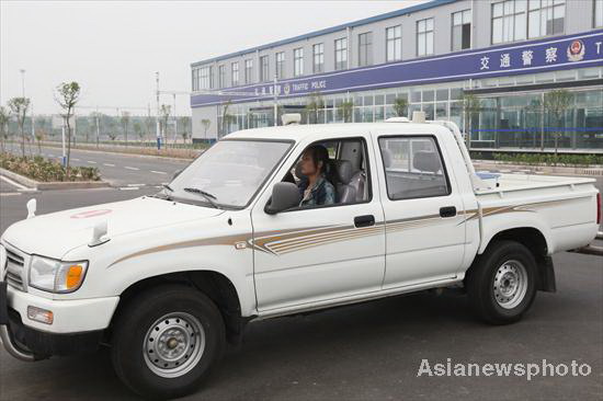 More women get behind the wheel in China