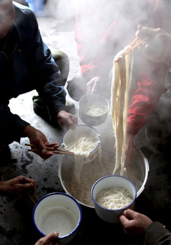 Tough work powering the Tibet autonomous region