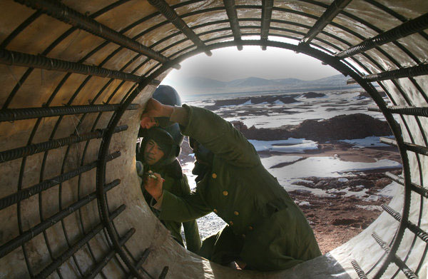 Tough work powering the Tibet autonomous region