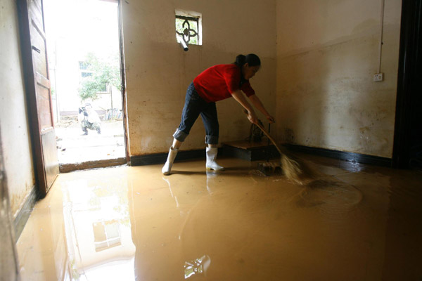 430,000 affected by heavy rains in C China