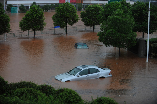 Heavy rain a problem for C China city