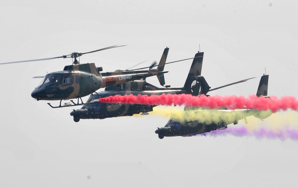 Aerobatic flights at helicopter expo