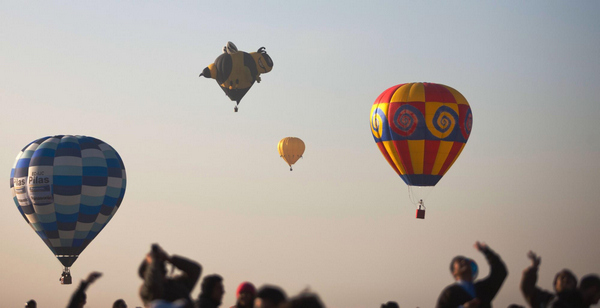 Int'l Hot Air Balloon Festival kicks off in Mexico