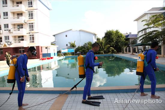 Lancang River 'bay watch' to the rescue