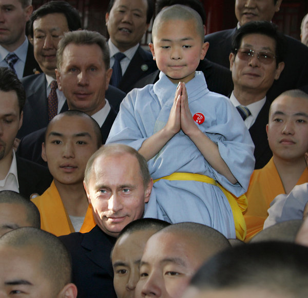 Shaolin kungfu star enlisted in the army