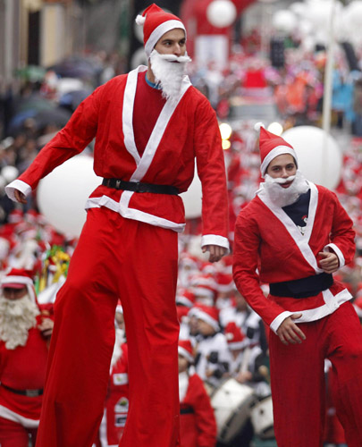 Santa parade in Porto