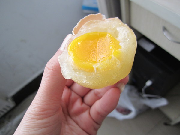 Fake eggs found in E China