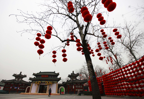 Temple fairs getting ready for Spring Festival