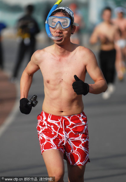 Underwear runners fight chilly winter