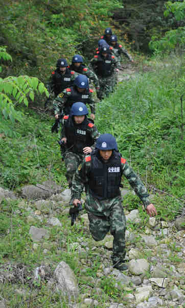 Anti-terror drill in E China