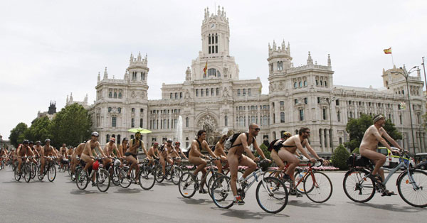 World Naked Bike Ride hits the street