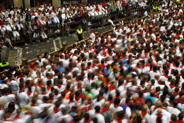 San Fermin running of the bulls festival kicks off