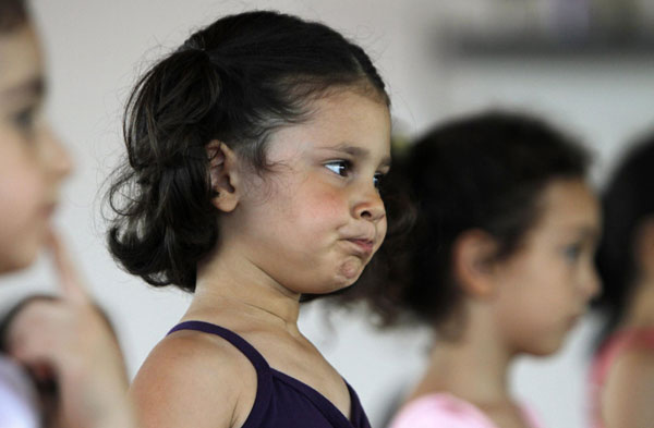 Palestinian girls have ballet class