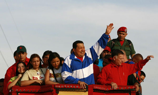 Chavez attends campaign rally for re-election