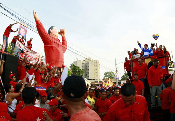 Chavez attends campaign rally for re-election