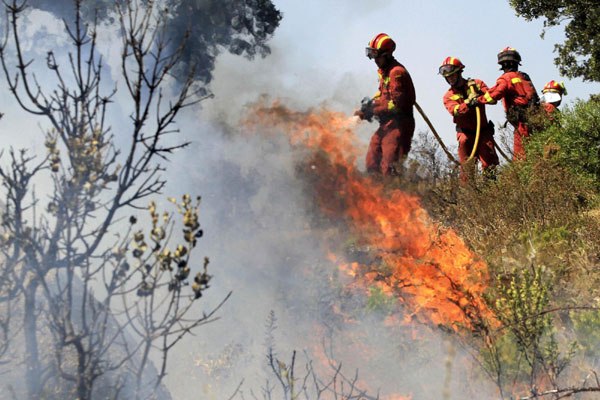 Forest fire in Spain kill 4