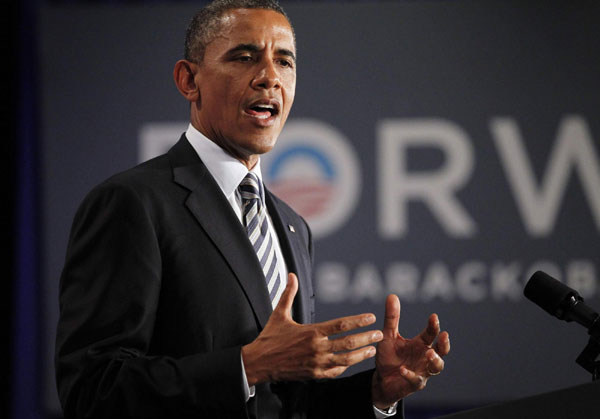 Obama delivers remarks at election fundraiser