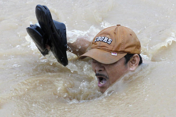 Philippine capital submerged in floods